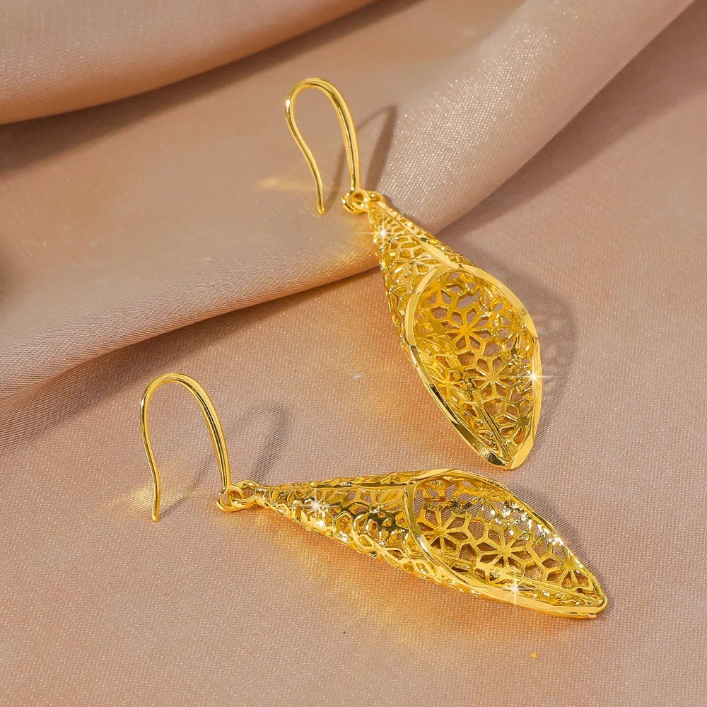 Elegant Gold Leaf Earrings