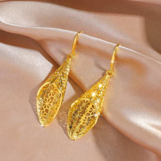 Elegant Gold Leaf Earrings