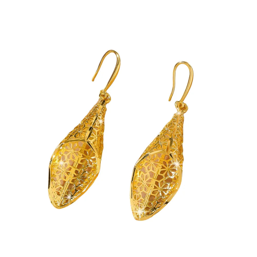 Elegant Gold Leaf Earrings