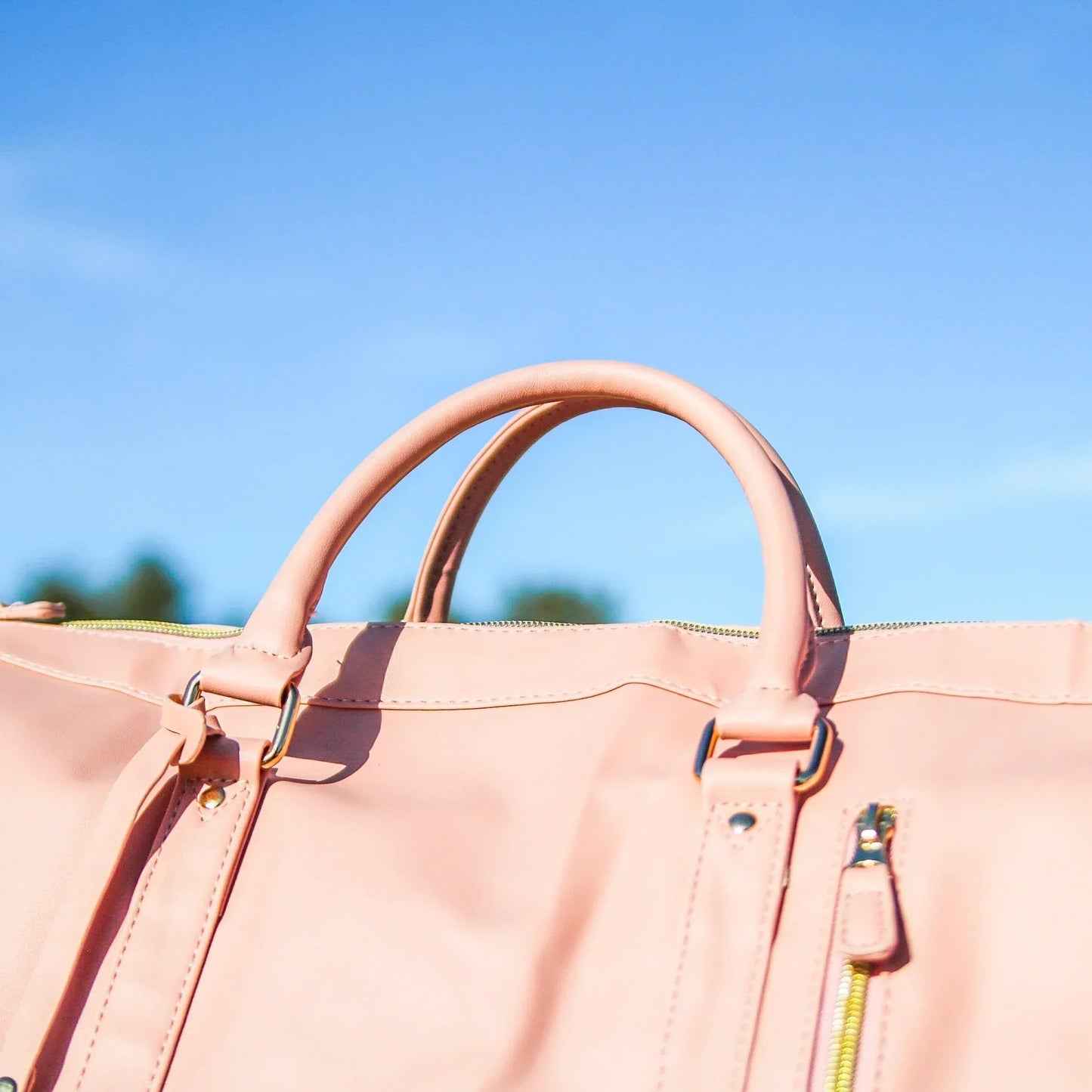 CreVton Travel Bag