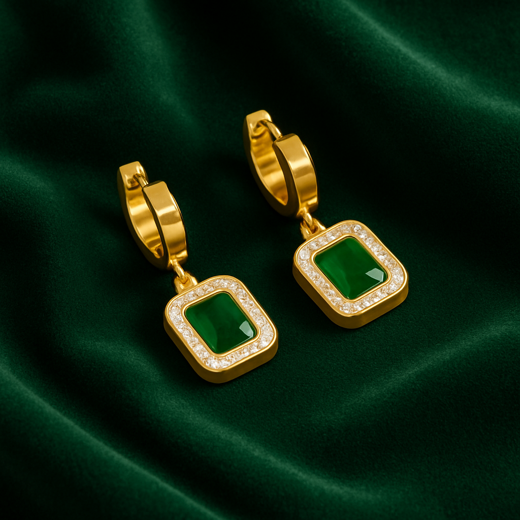 Pendientes de amuleto dorado