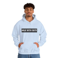 Sudadera con capucha Camina con fe — Sudadera cristiana inspiradora