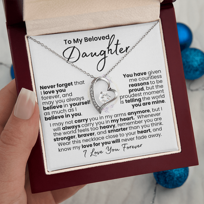 “Always In My Heart” Daughter Necklace — Forever Love Pendant (Gold/White Gold)