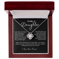 Un regalo brillante de amor – Collar Nudo de Amor para tu preciosa hija