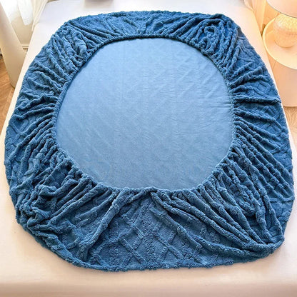 Cozy Velvet Winter Bedspread