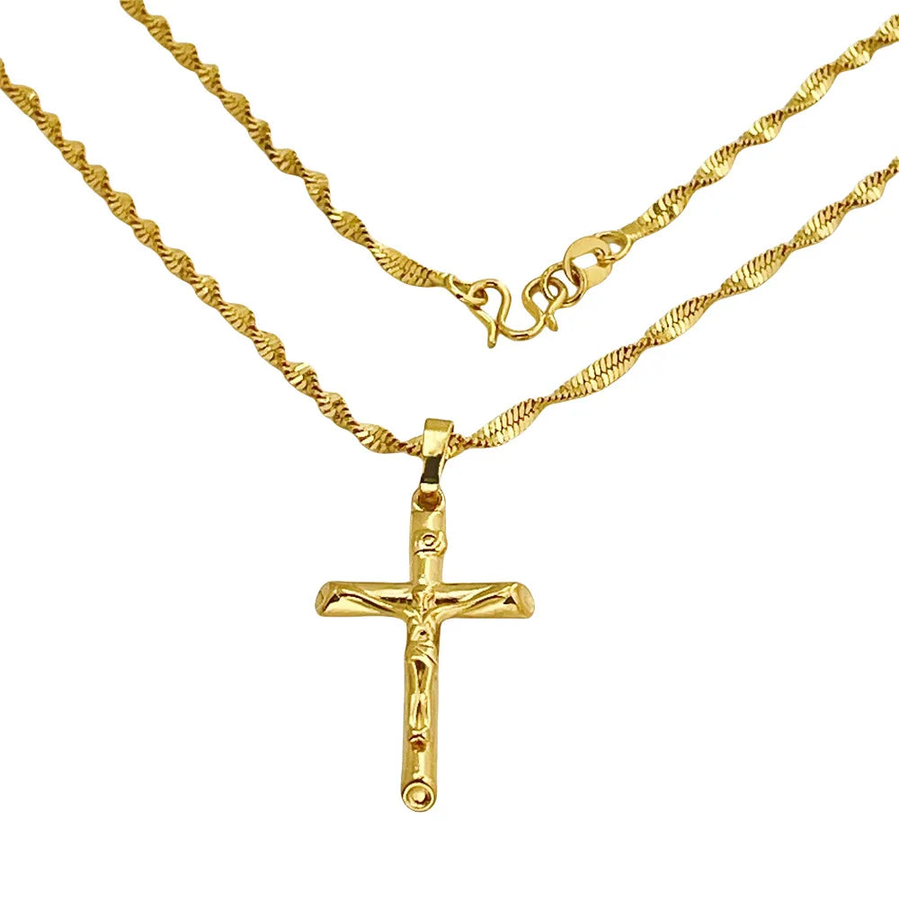 Elegante collar de cruz de oro