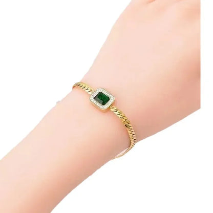 Golden Charm Necklace & Matching Ear Rings and Bracelets