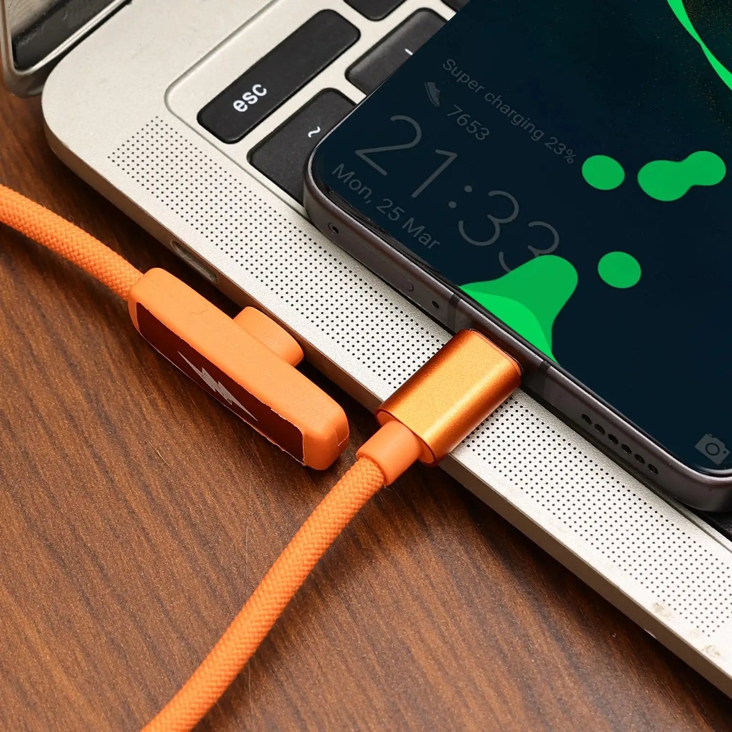 Right-Angle FastCharge Cable