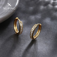 Elegantes pendientes de oro