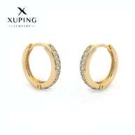 Elegantes pendientes de oro