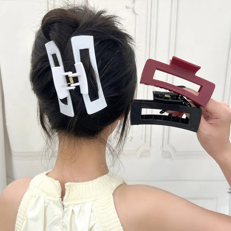 Chic Silicone Shark Hair Clip
