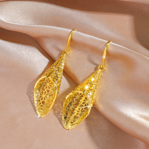 Elegant Gold Leaf Earrings