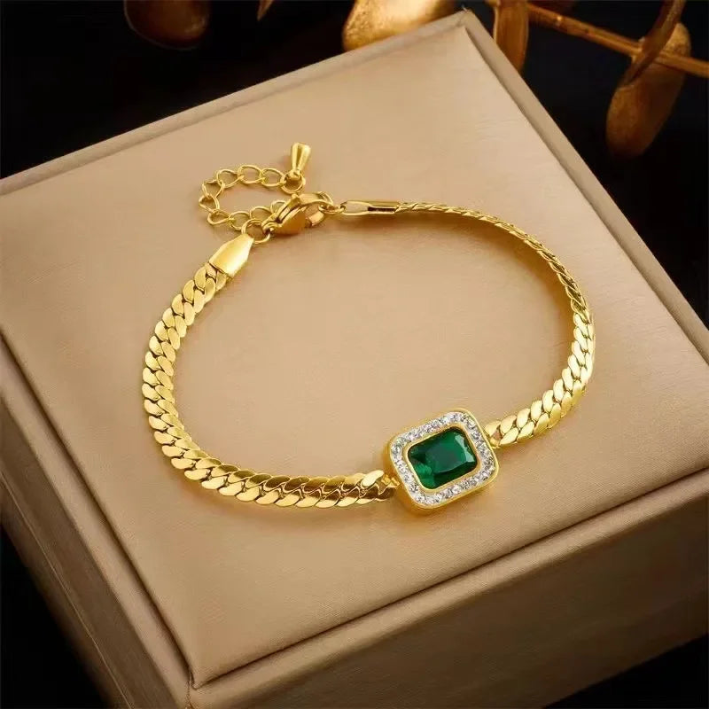 Golden Charm Necklace & Matching Ear Rings and Bracelets