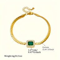 Pulsera de oro con dijes