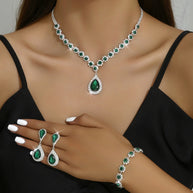 Conjunto de joyería Isadory Grace