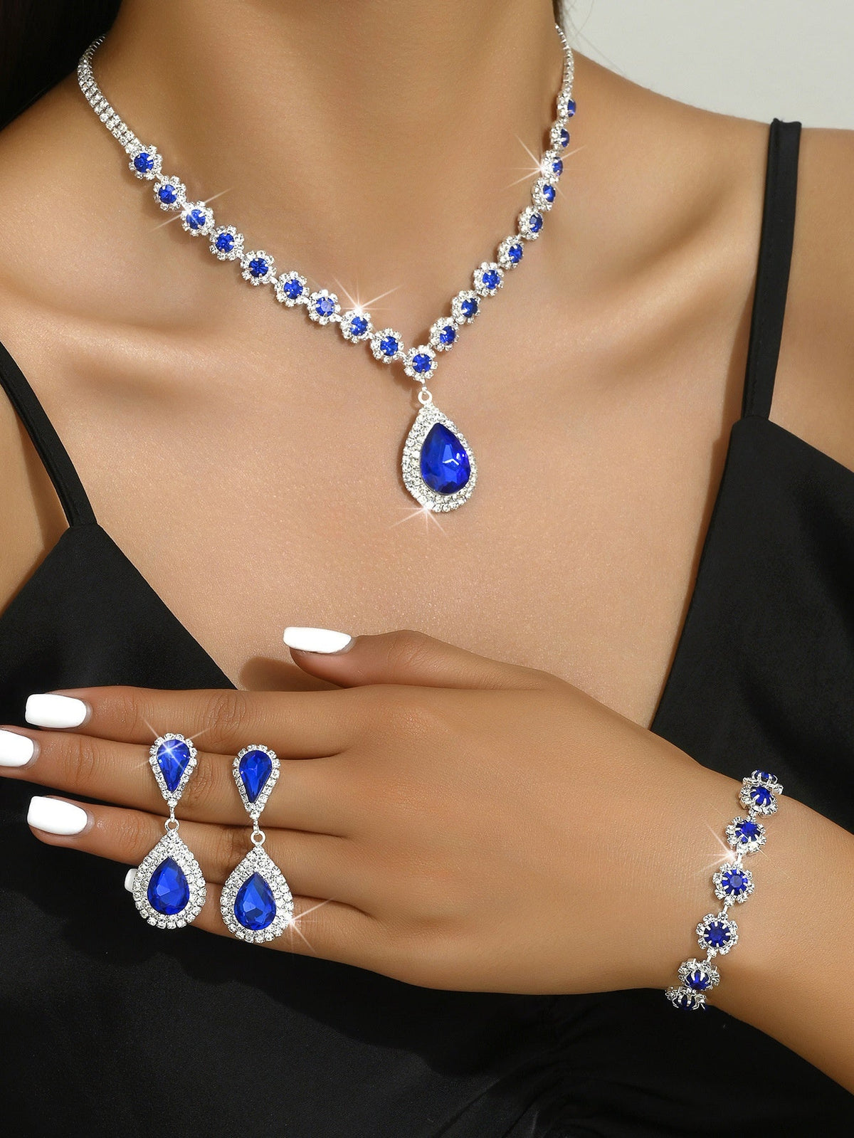 Conjunto de joyería Isadory Grace